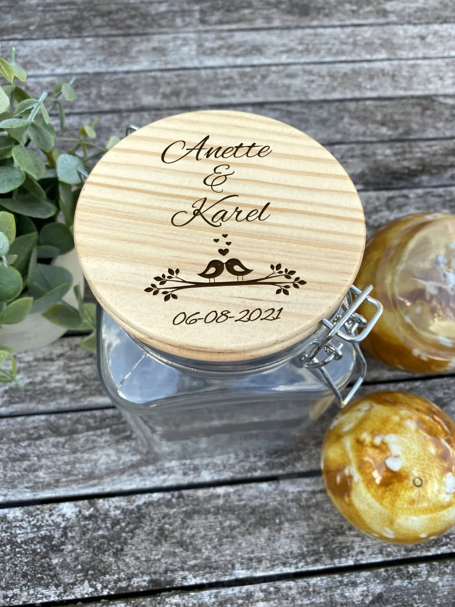 Persoonlijke snoeppot voor huwelijk of jubileum
